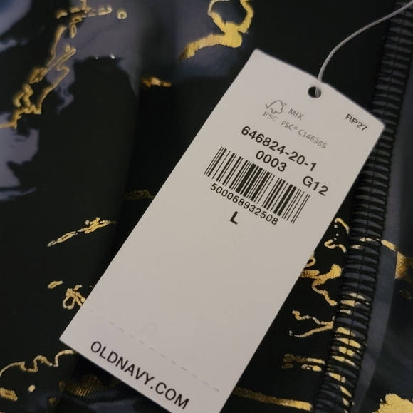 NWT Old Navy Active Powersoft Extra High Rise Leggings Go Dry, Size L - Picture 3 of 4